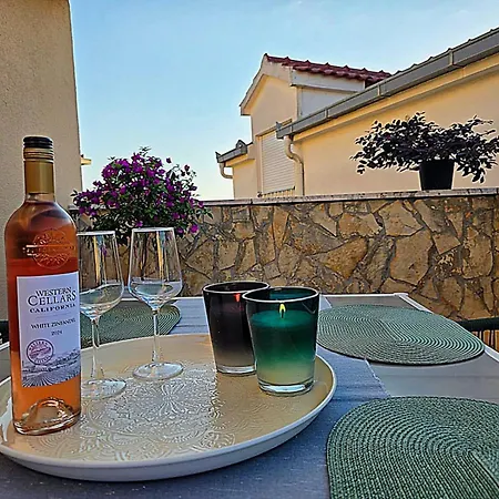 Apartment White Castle Kaštela