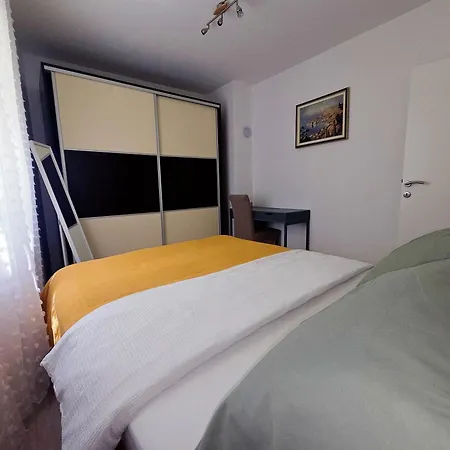 White Castle Apartament Kaštela